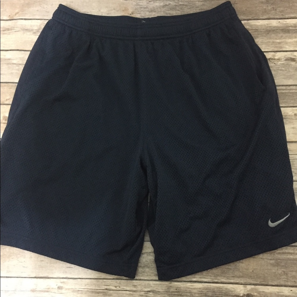 Nike dri-fit shorts size XL